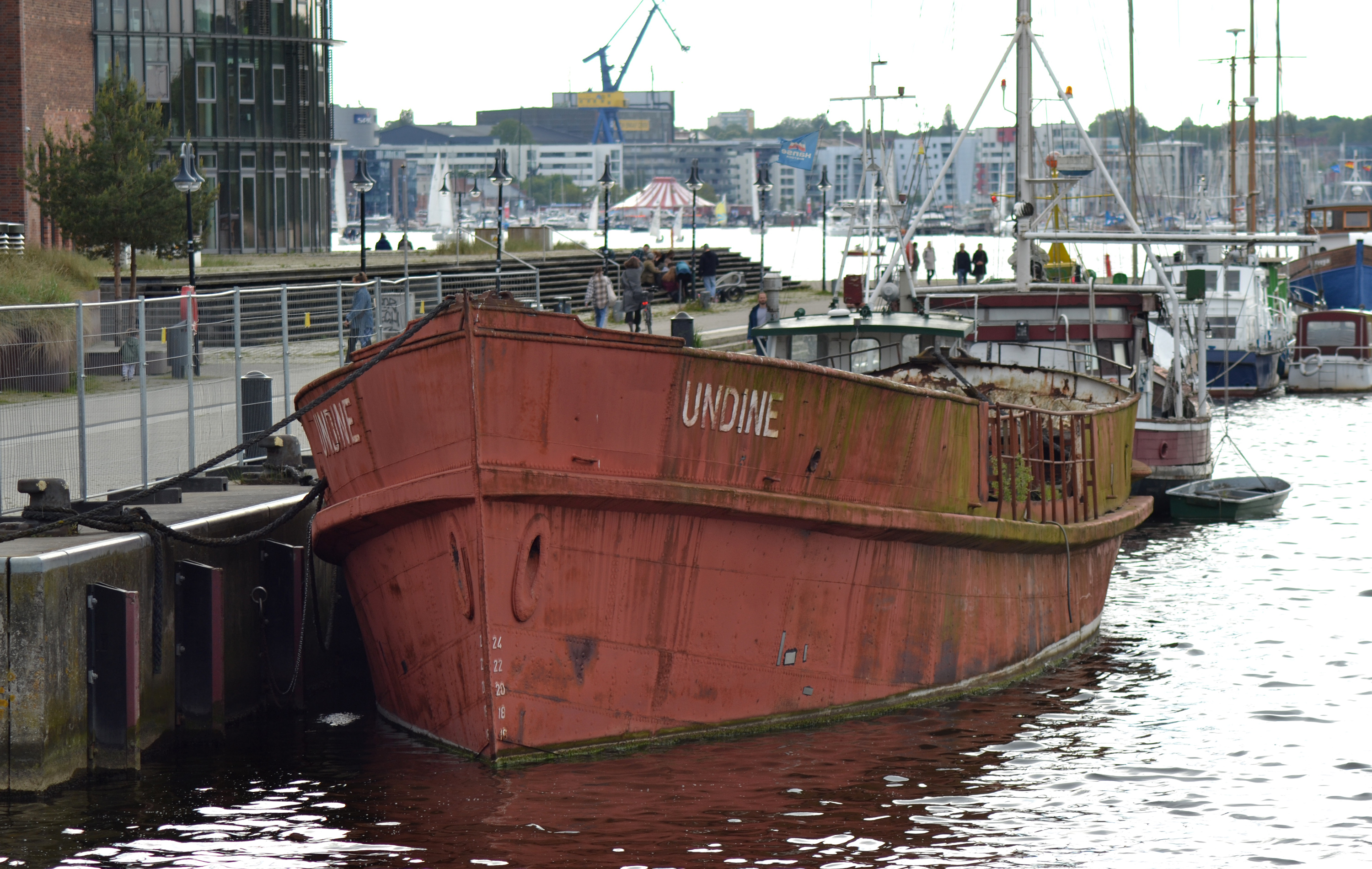 Undine Heck Detail